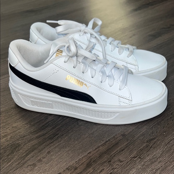 PUMA White Sneakers - Picture 1 of 9